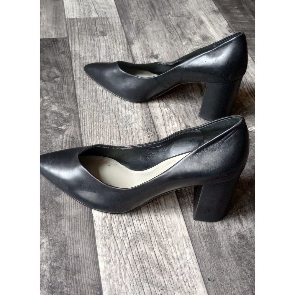 1. State Women's 11M Black Faux Leather Block Pump Heels Some Peeling